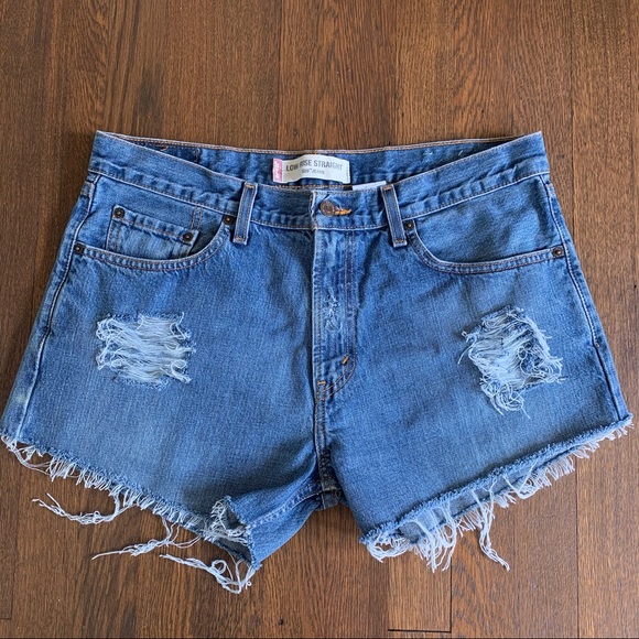 Levi’s Vintage 529 High Rise Distressed Shorts 34